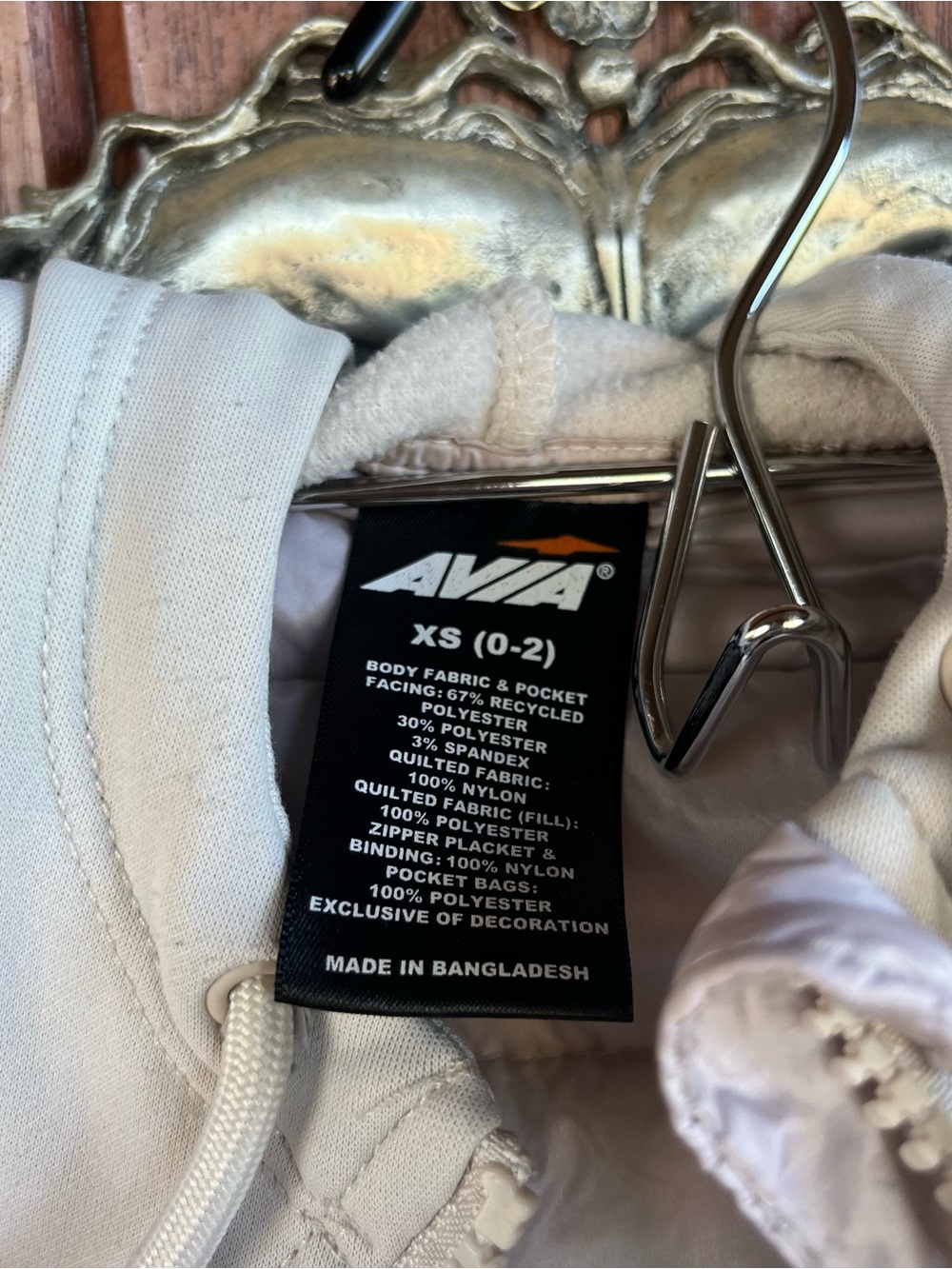 Women’s Avia Jacket - Picture 5 of 6